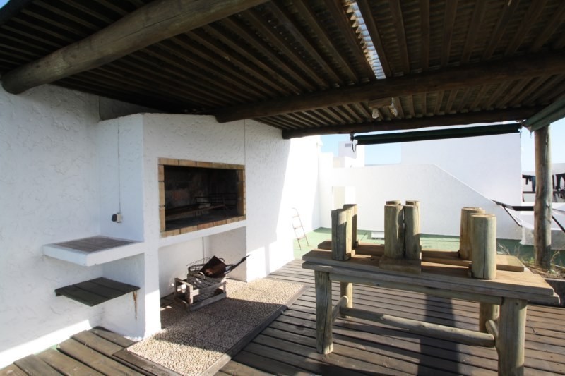 Pent house en venta sobre Playa Mansa con magníficas vistas !!